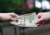 10 причин, почему не стоит давать деньги друзьям и родственникам